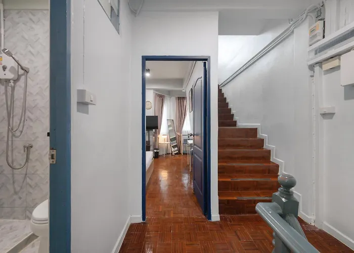 فيلة Katie House Sukumvit 10 Pax