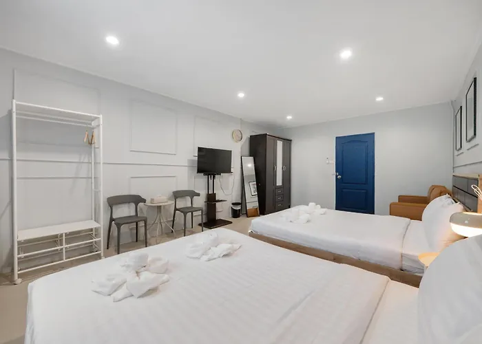 Katie House Sukumvit 10 Pax